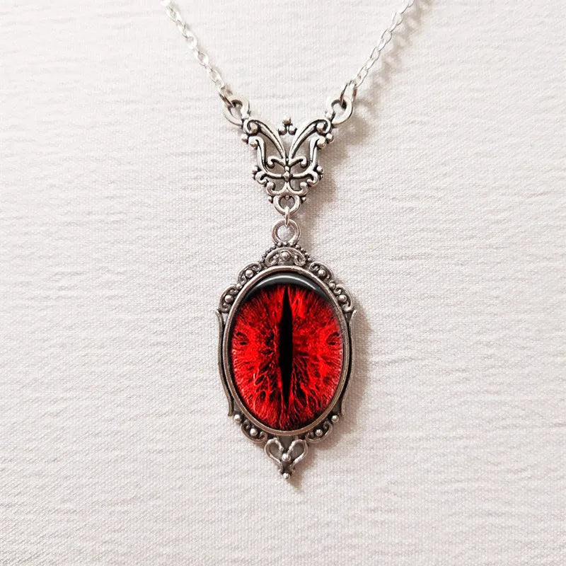 Gothic Blood Red Quartz Charm Necklace Oval Pendant Necklace For Women Halloween Vampire Embossed Witch Jewelry Vintage Chokers