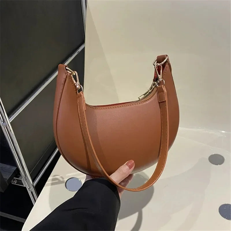 Shoulder Bags Women NEW Fashionable High-end Moon-shaped Baseball Bag Showing Luxury Women's Single Shoulder Bag