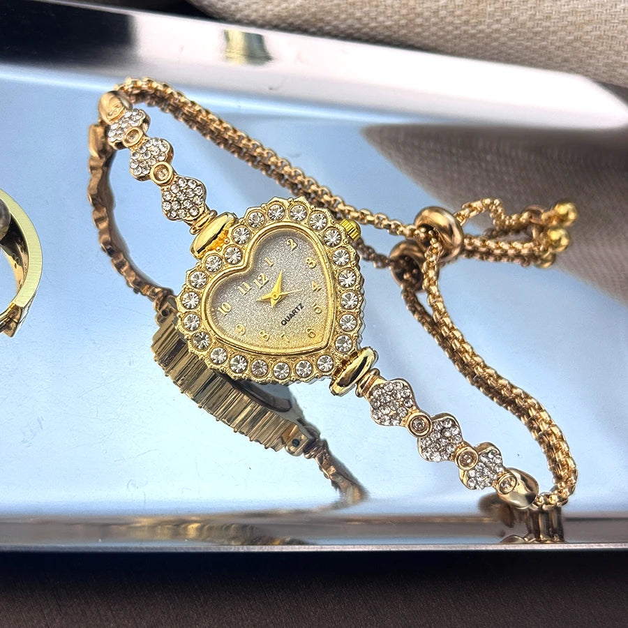 Fashion Heart Ribbon Strap Watch