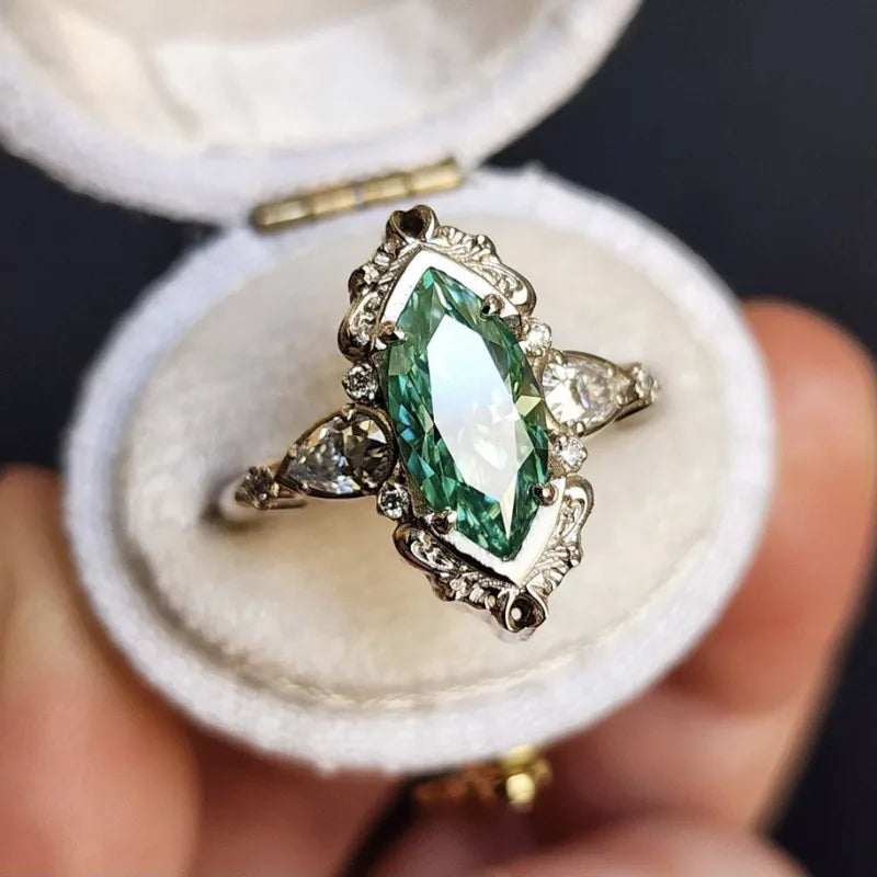 European and American new fashionable retro green horse eye zircon inlaid luxury personalized women's ring
