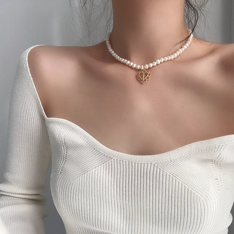 Elegant Baroque Pearl Necklace