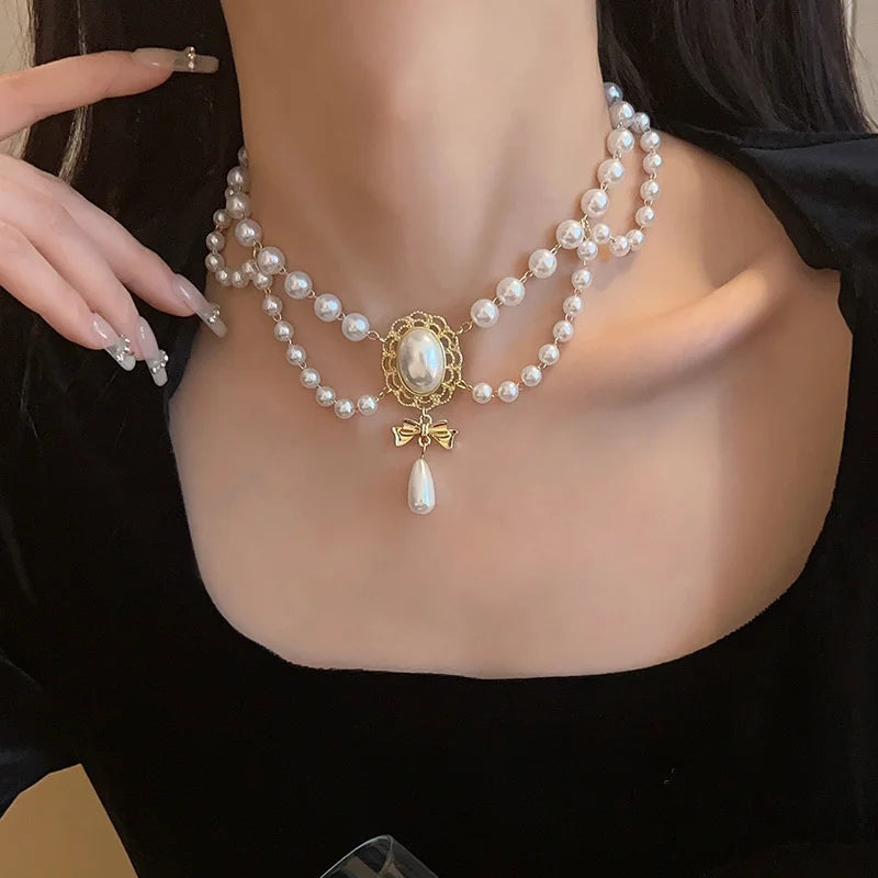 Elegant Baroque Pearl Necklace