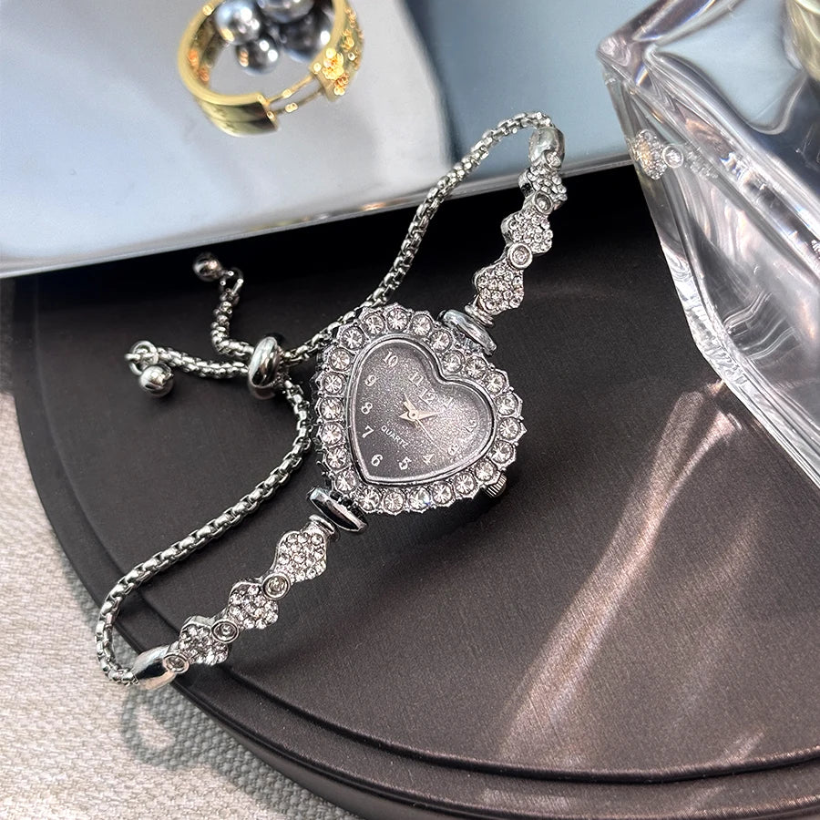 Fashion Heart Ribbon Strap Watch