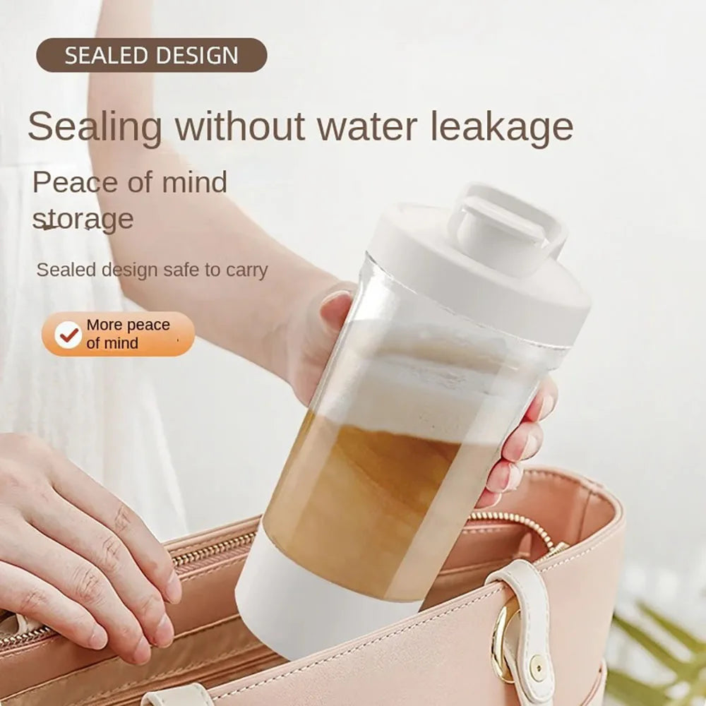 Self-Stirring Shaker Cup