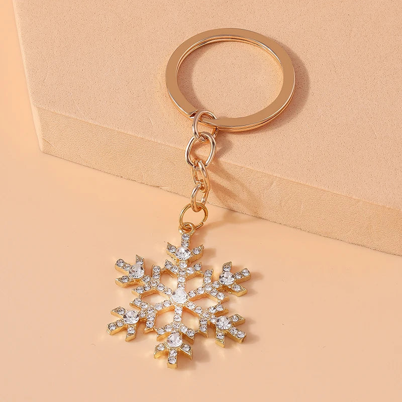 Fashion Crystal Christmas Snowflake Keychain for Car Key Festival Gifts for Women Men Handbag Pendant Keyrings DIY Accessories