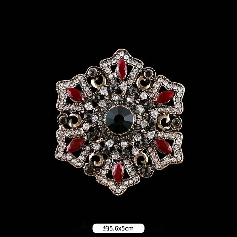 Baroque Style Vintage Women Men Fashion Crystal Brooches Pins Retro Palace Metal Badges Lapel Pin Unisex Party Corsage Jewelry