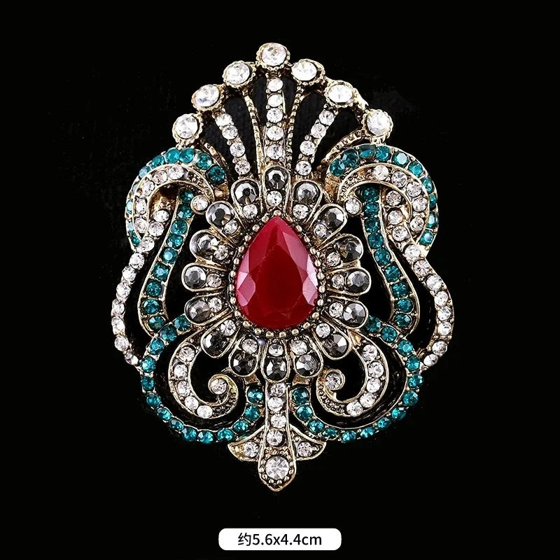Baroque Style Vintage Women Men Fashion Crystal Brooches Pins Retro Palace Metal Badges Lapel Pin Unisex Party Corsage Jewelry