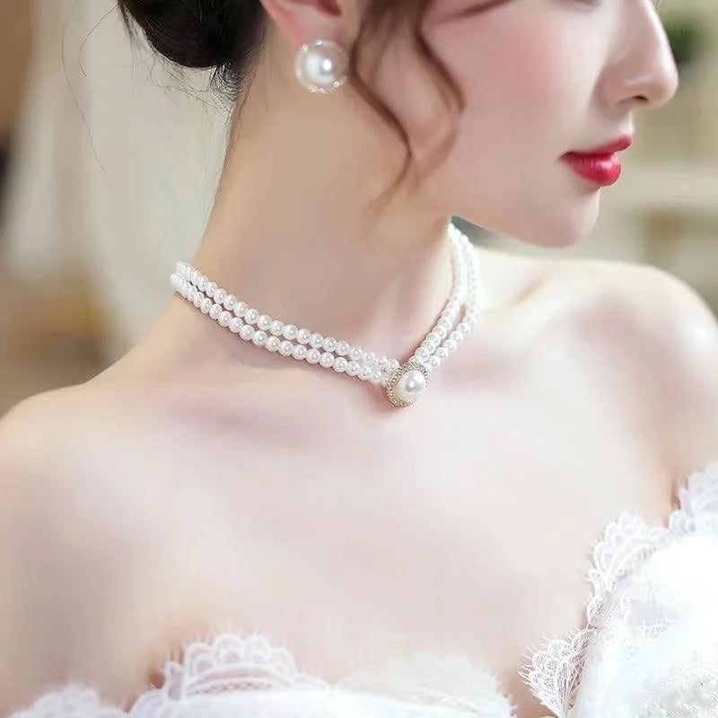 Elegant Baroque Pearl Necklace