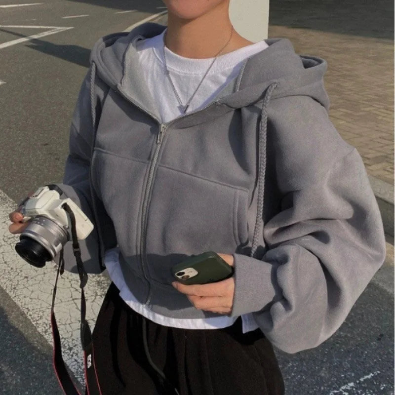 Smooth Silhouette Zip-Up Hoodie