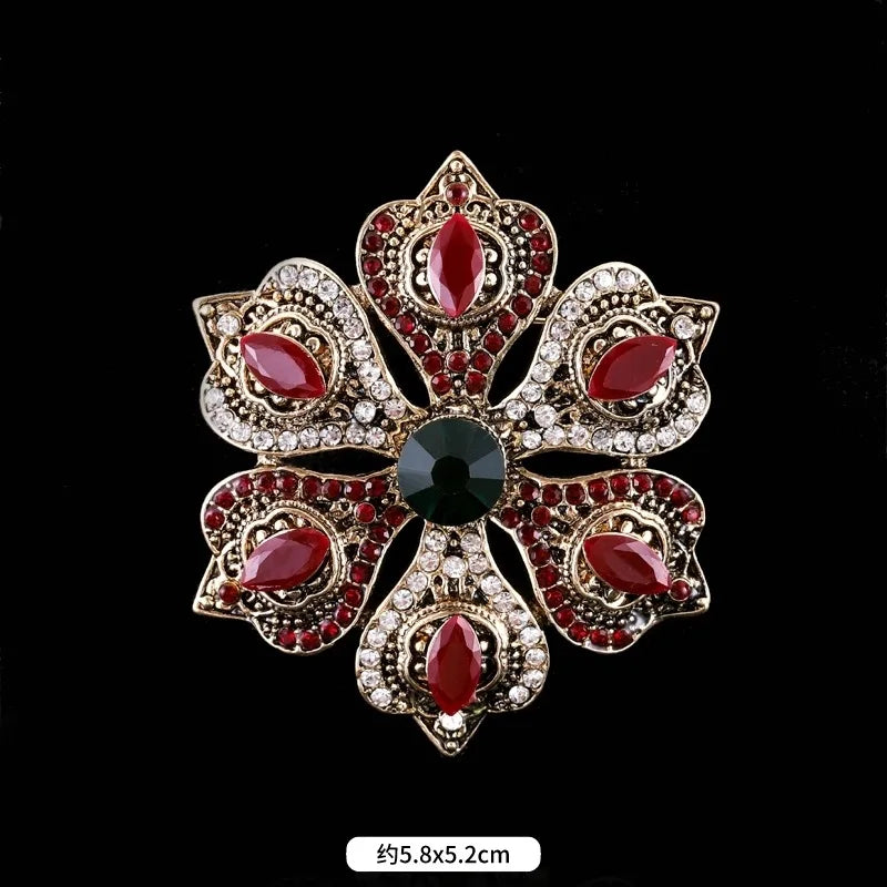 Baroque Style Vintage Women Men Fashion Crystal Brooches Pins Retro Palace Metal Badges Lapel Pin Unisex Party Corsage Jewelry