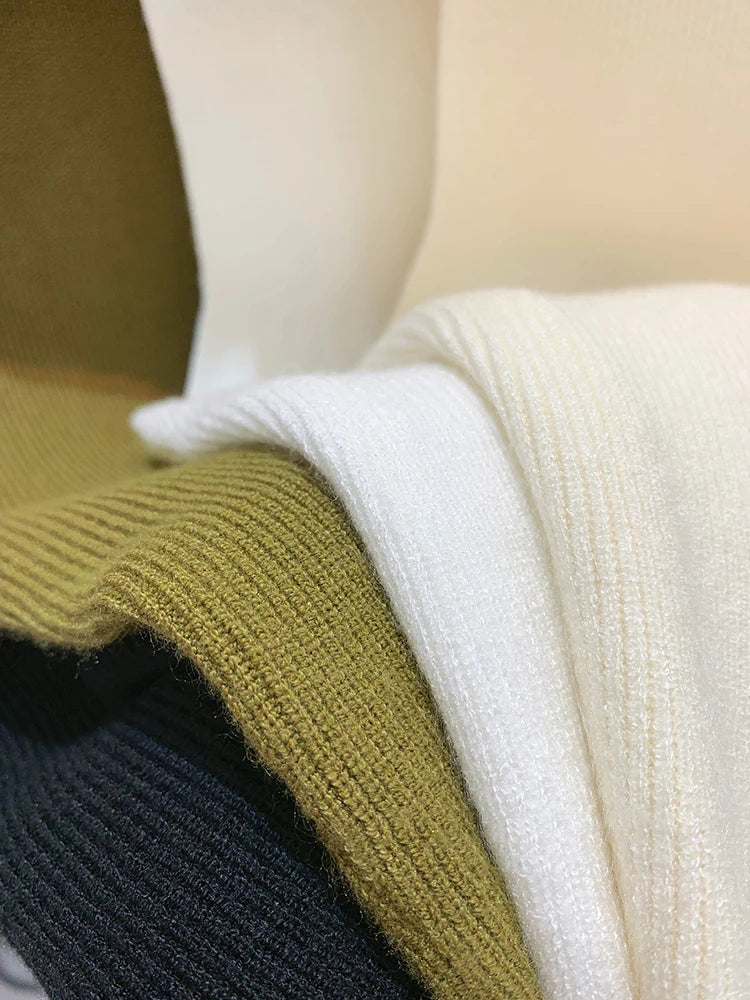 Women’s Slim Sweater Tank