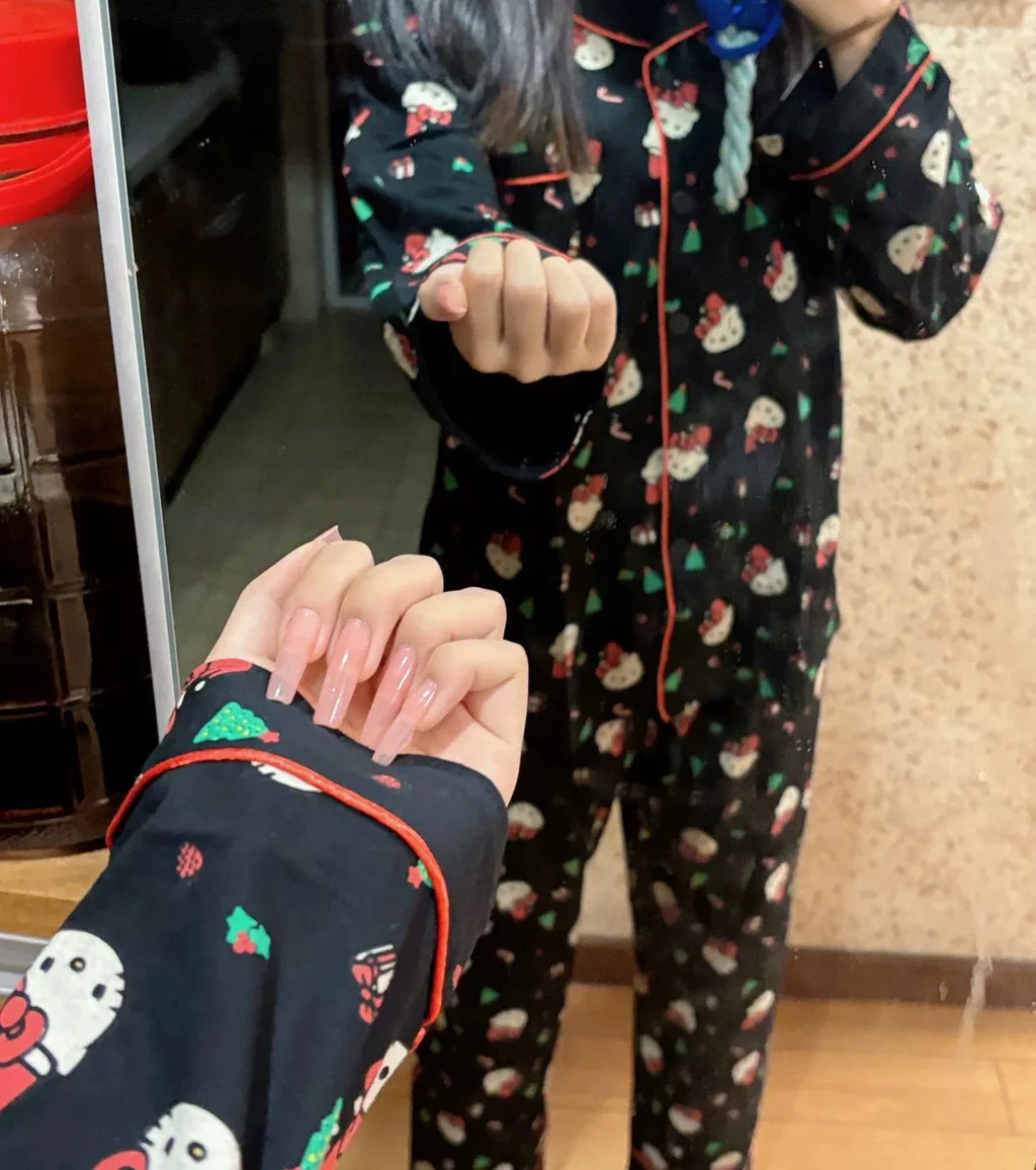 2Pcs/Set Christmas Hello Kitty Pajama Set Anime Cute Woman's Home Wear Cartoon Casual Pajamas Couple Sleep Clothing Loungewear