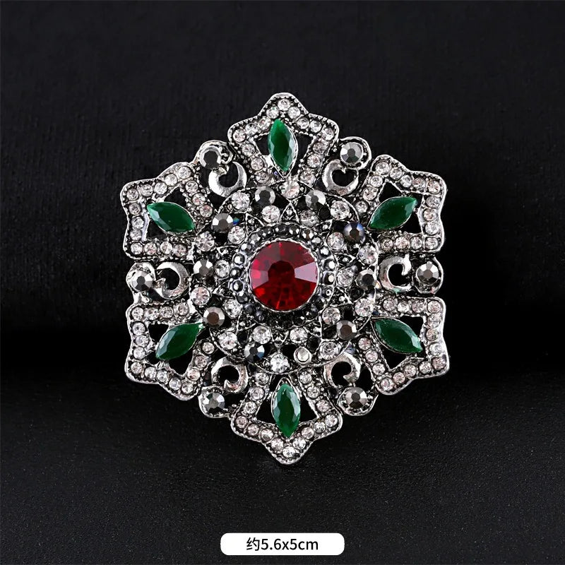 Baroque Style Vintage Women Men Fashion Crystal Brooches Pins Retro Palace Metal Badges Lapel Pin Unisex Party Corsage Jewelry