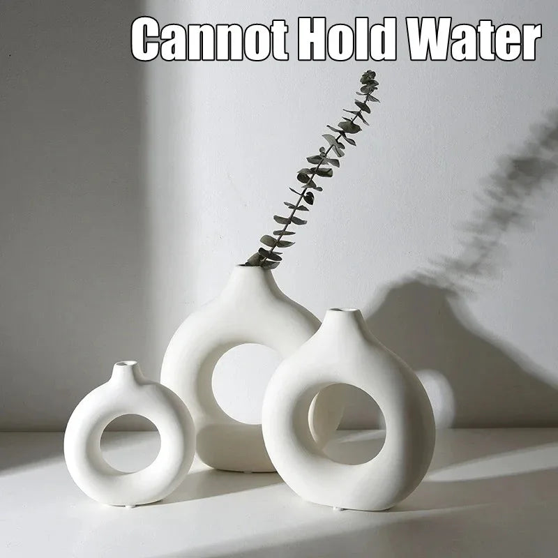 Creative Donut-Shaped Vase, Nordic-Style Plastic Vase, Minimalist Floral Arrangement, Table Setting, Home Living Room Decoration